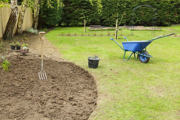 Cost of Pool Prep Yard Leveling in South Zanesville