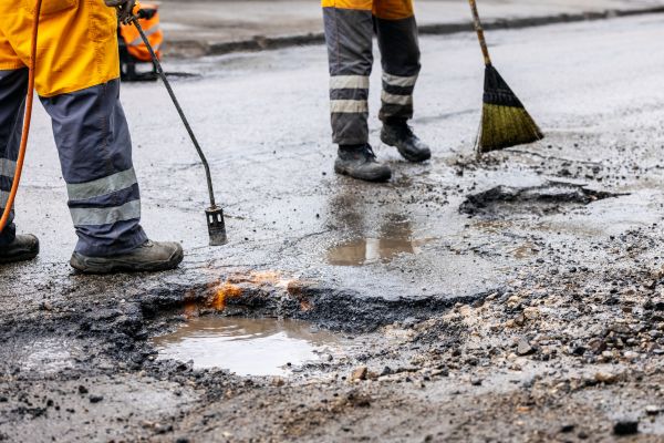 Cost of Gravel Pothole Repair in South Zanesville